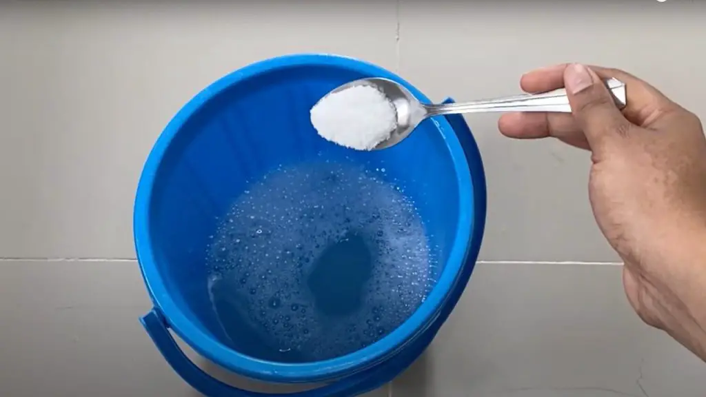Only this beloved ingredient will eliminate all stains from the floor
