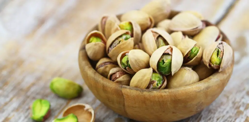 ¡Germinar pistachos del supermercado es posible! Aquí se explica cómo obtener un árbol de pistacho en casa.